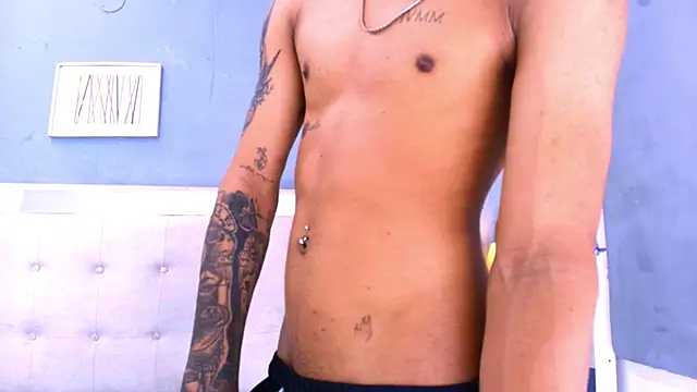 _Thiago12 Live XXX-chat
