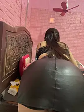 Czat XXX na żywo – Thu_yaha