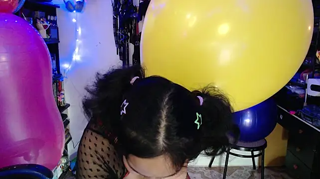 XXX chat uživo modela fetishisuto_kureiji