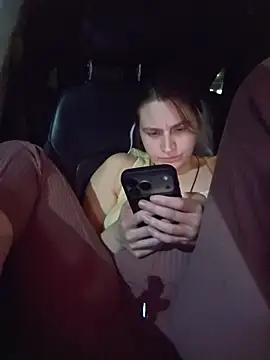 Živý XXX chat ScarletsWeb