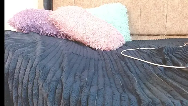 Emma_slut_Dirty Live XXX Chat