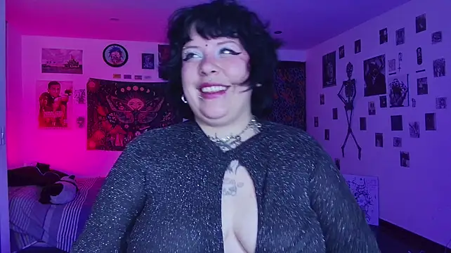 Sabrina_scarlett Adlı Modelin Canlı XXX Sohbeti