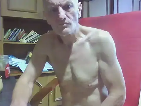 Онлайн чат XXX 1973teacher