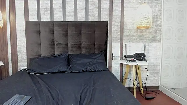 Živý XXX chat Hannah_Cross
