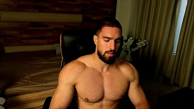 IvanHydeen Live XXX chat