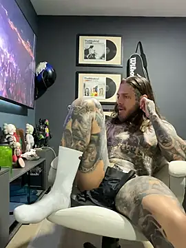 Chat XXX ao vivo de ThomasHells