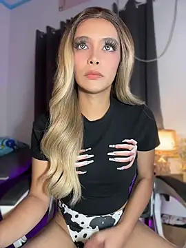 MajesticKitana Chat XXX in diretta