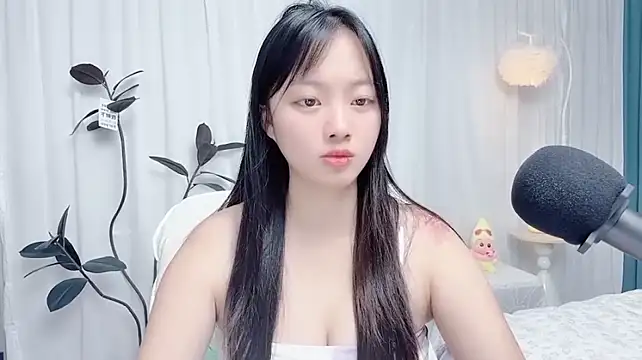Winnie666999のライブXXXチャット