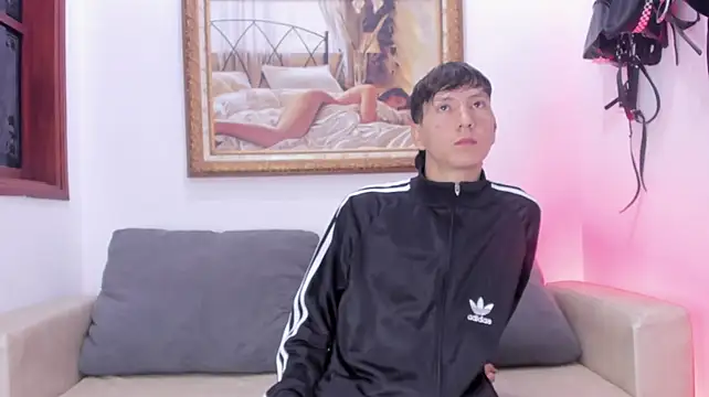 Sammy_OS' Live XXX Chat