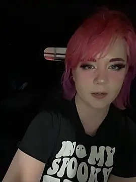 Angel-Lewd-Cake Show in webcam