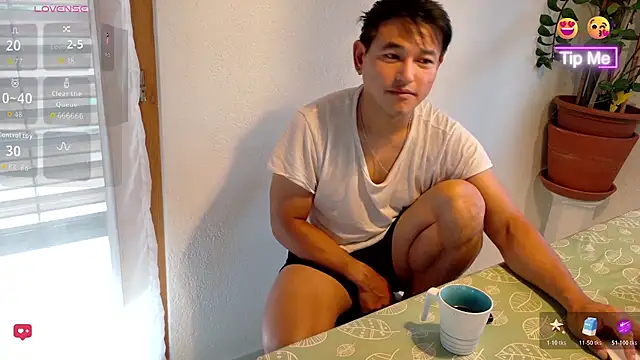 AsianBoy_SunnyのライブXXXチャット