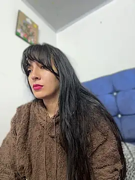 SALOME_KORLAND Adlı Modelin Canlı XXX Sohbeti