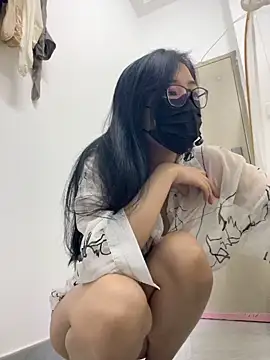 Nini_11 现场XXX聊天