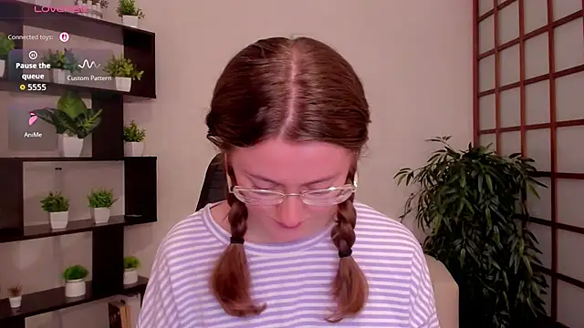 KateCuddlen Live XXX chat
