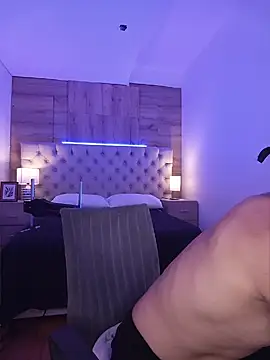 Chat +18 de LiamDeeps ao vivo