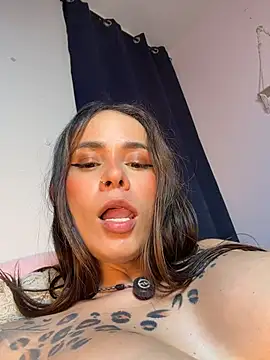 HotAlana_'s Live XXX Chat