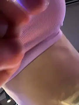 F3ckd0lllucy Webcam-Show