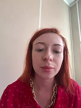 Cuteroxyfoxy Adlı Modelin Canlı XXX Sohbeti