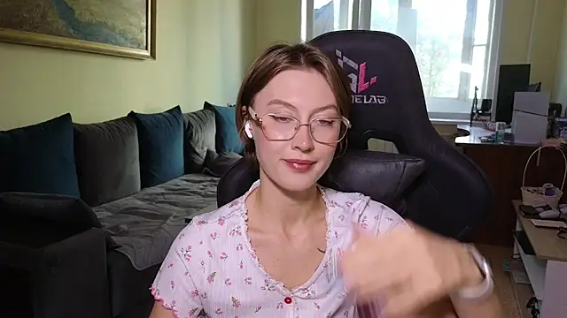 MalvinaBlum Live XXX-chat