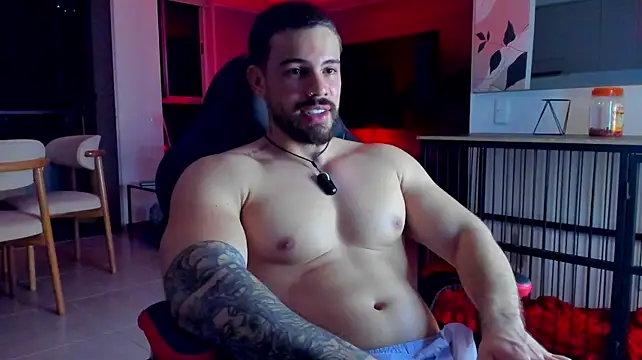 Valenthino_Salvatore 라이브 XXX 채팅