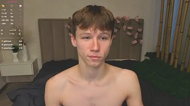 cuMte_boy élő XXX-chatje