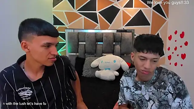 Juan_Nd_Steven's Live XXX Chat
