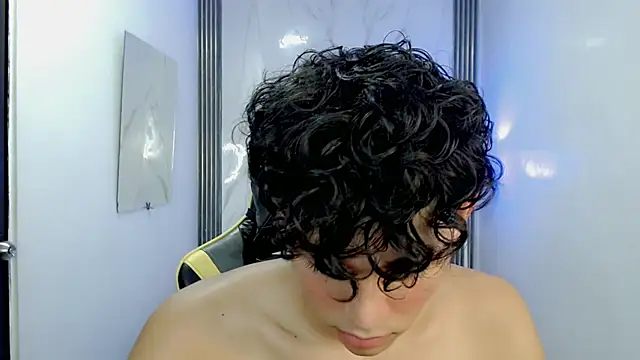 แชท XXX สดของ FUNNY_DICK_