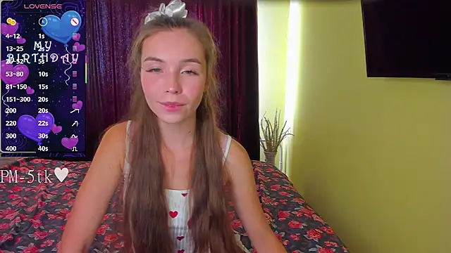 Chatroom XXX en direct de YonaBones