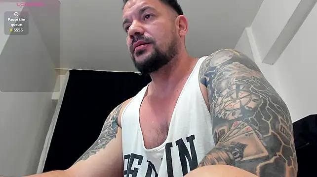 แชท XXX สดของ musclemonster31