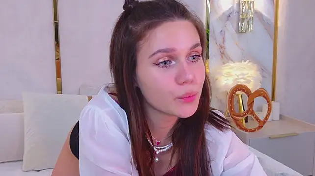RihannaRose élő XXX-chatje