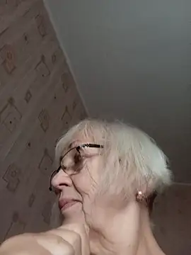 Anatolia5961's Live XXX Chat