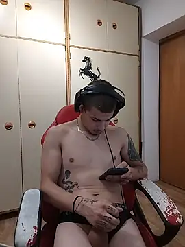 Онлайн чат XXX Saint_LexVII
