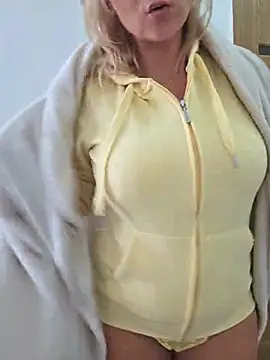 KaylinJan XXX чат на живо