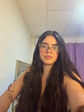 دردشة Valentina2390 الجنسية المباشرة
