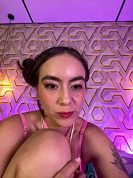 MelanyyJhonson15n Live XXX chat