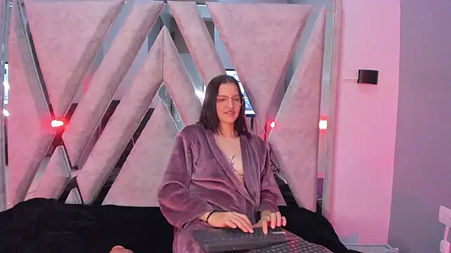 צ'אט XXX בשידור חי של Angels_7