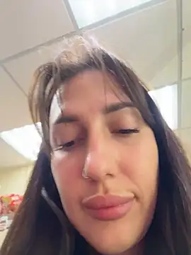 AleksandraRich Adlı Modelin Canlı XXX Sohbeti
