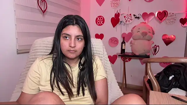 cloe_small Live XXX Chat