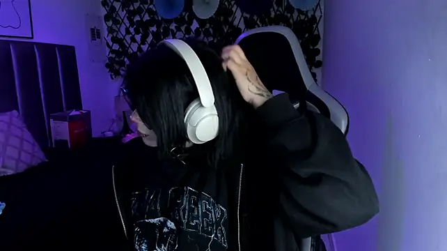 Kitty_Gang Live XXX Chat