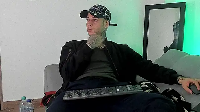michael_fx1n Live XXX chat