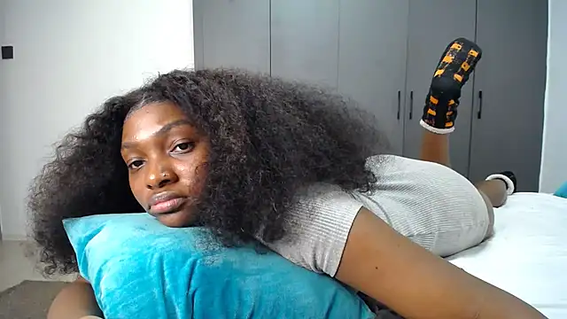 Pretty_Liya08n Live XXX chat