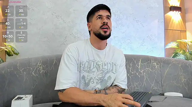 Chat XXX en directo de Petesevans