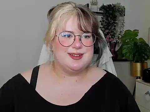 OpheliaLush Live XXX Chat