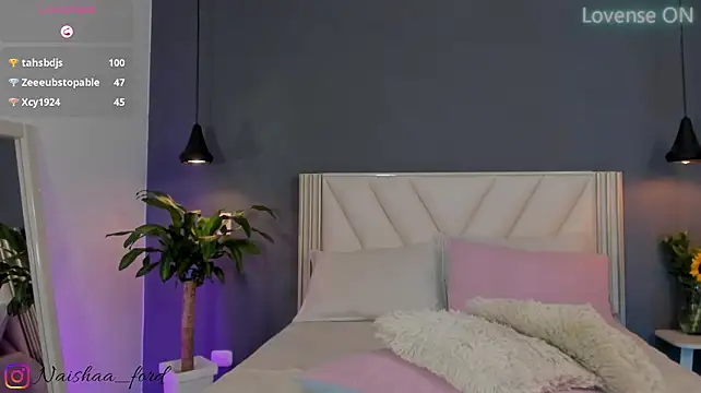 Naishaaford Live XXX Chat