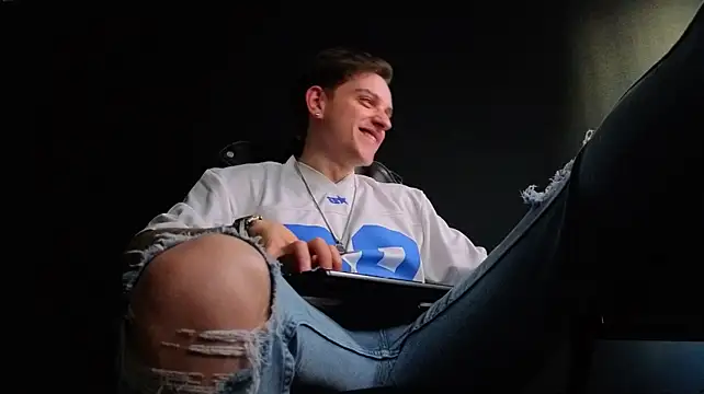 FelixStarkk Chat XXX live