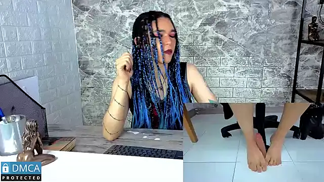 Czat XXX na żywo – MaeveKuro
