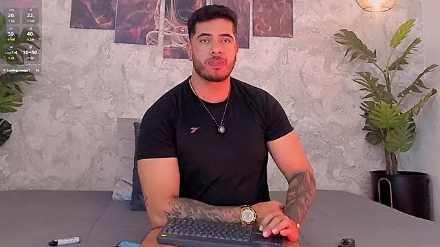 Nate_franco Chat XXX in diretta