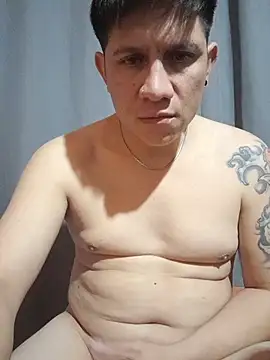 XXX chat uživo modela juancab1108