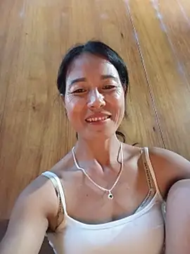 Lily-ly's Live XXX Chat