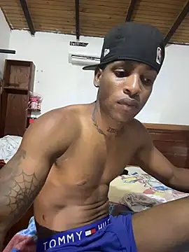 Jhan_Ngg Chat XXX live